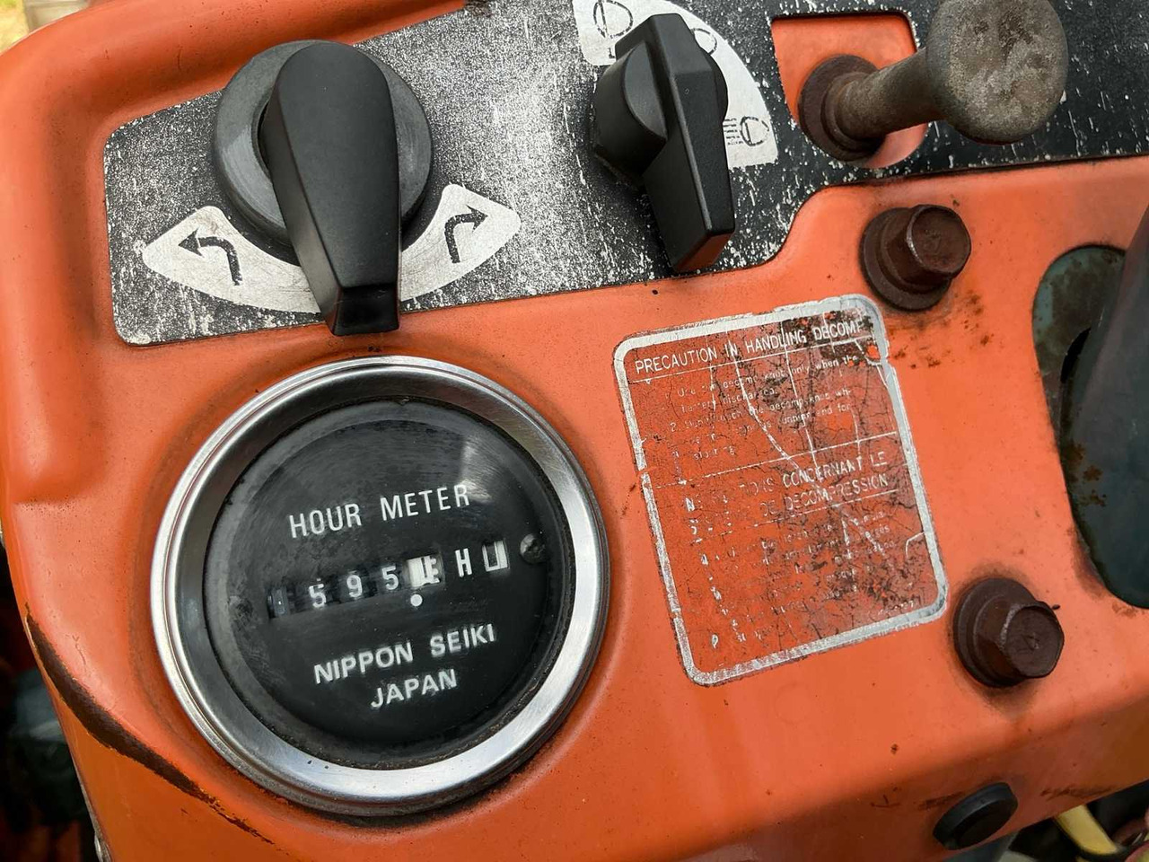 Farm tractor Kubota B6100 D