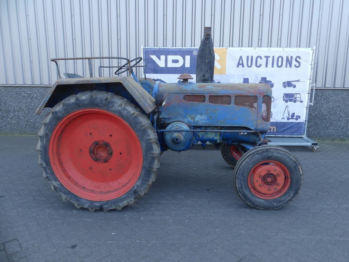 Farm tractor Lanz-Bulldog D2416