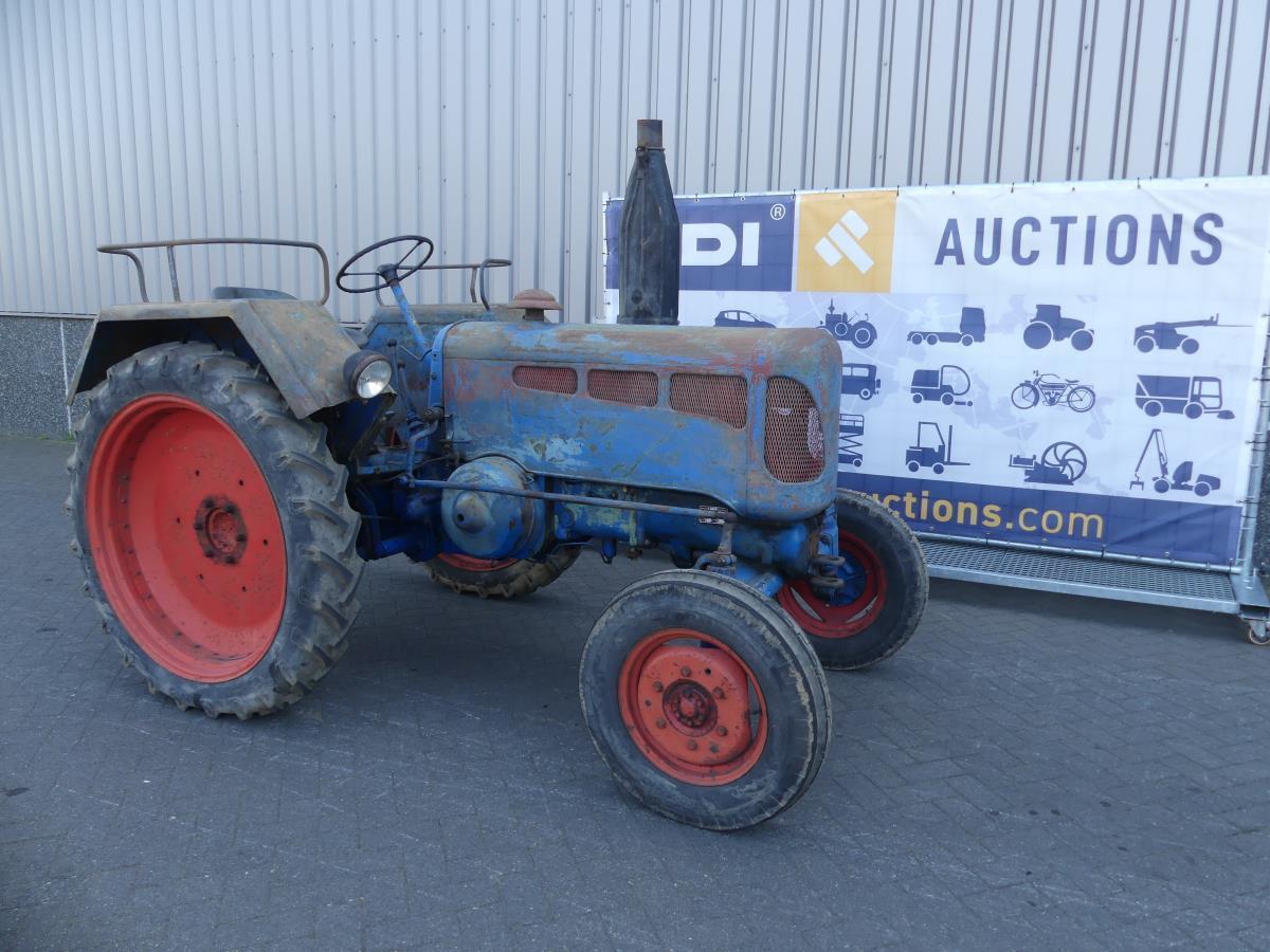 Farm tractor Lanz-Bulldog D2416