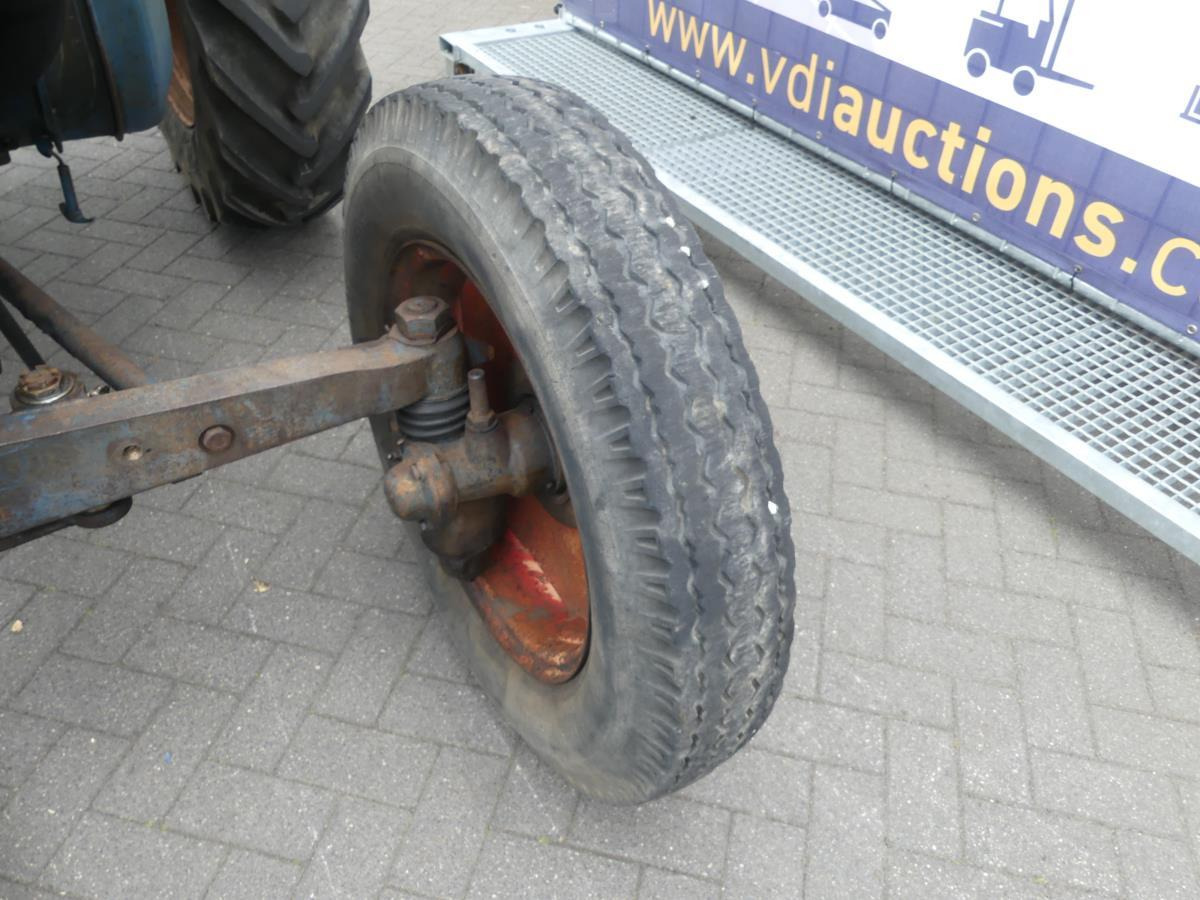 Farm tractor Lanz-Bulldog D2806