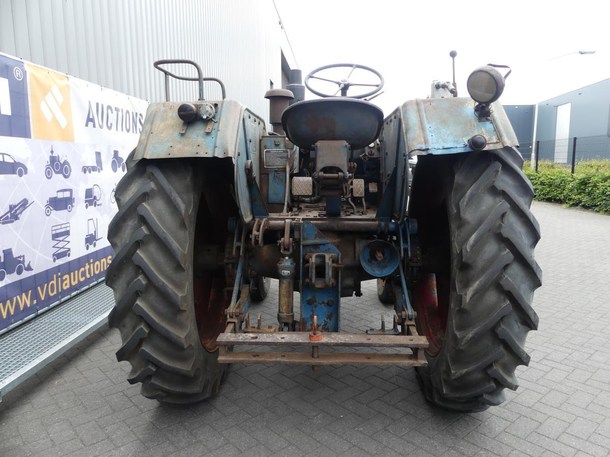 Farm tractor Lanz-Bulldog D2806