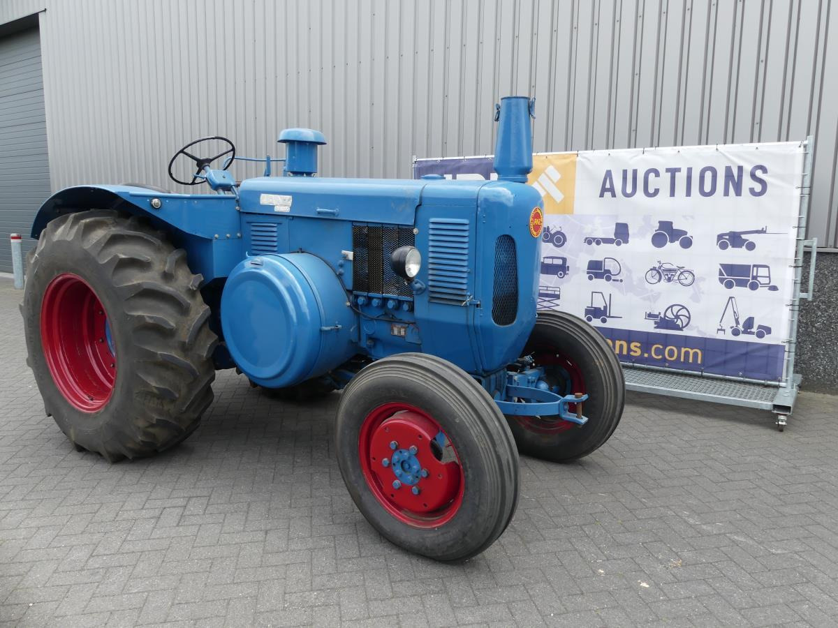 Farm tractor Lanz-Bulldog D5006