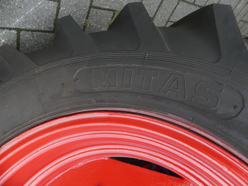 Farm tractor Lanz Bulldog D9506