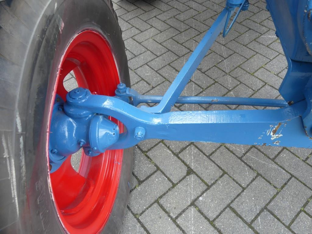 Farm tractor Lanz Bulldog D9506