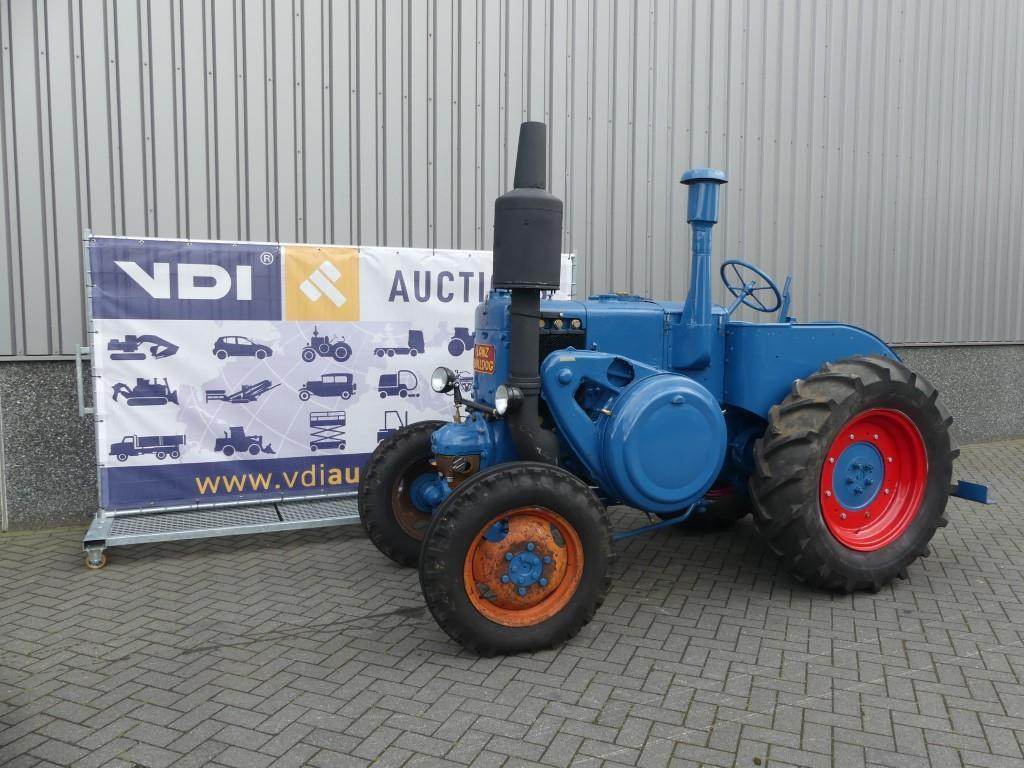 Farm tractor Lanz Bulldog D9506