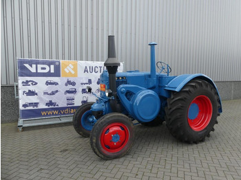 Farm tractor Lanz Bulldog D9515
