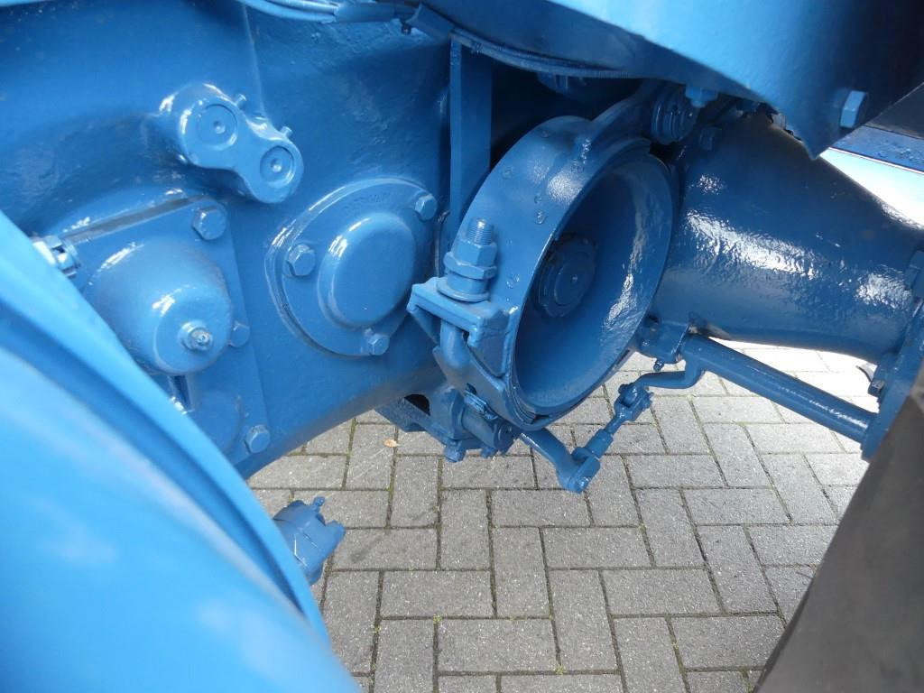Farm tractor Lanz Bulldog D9515