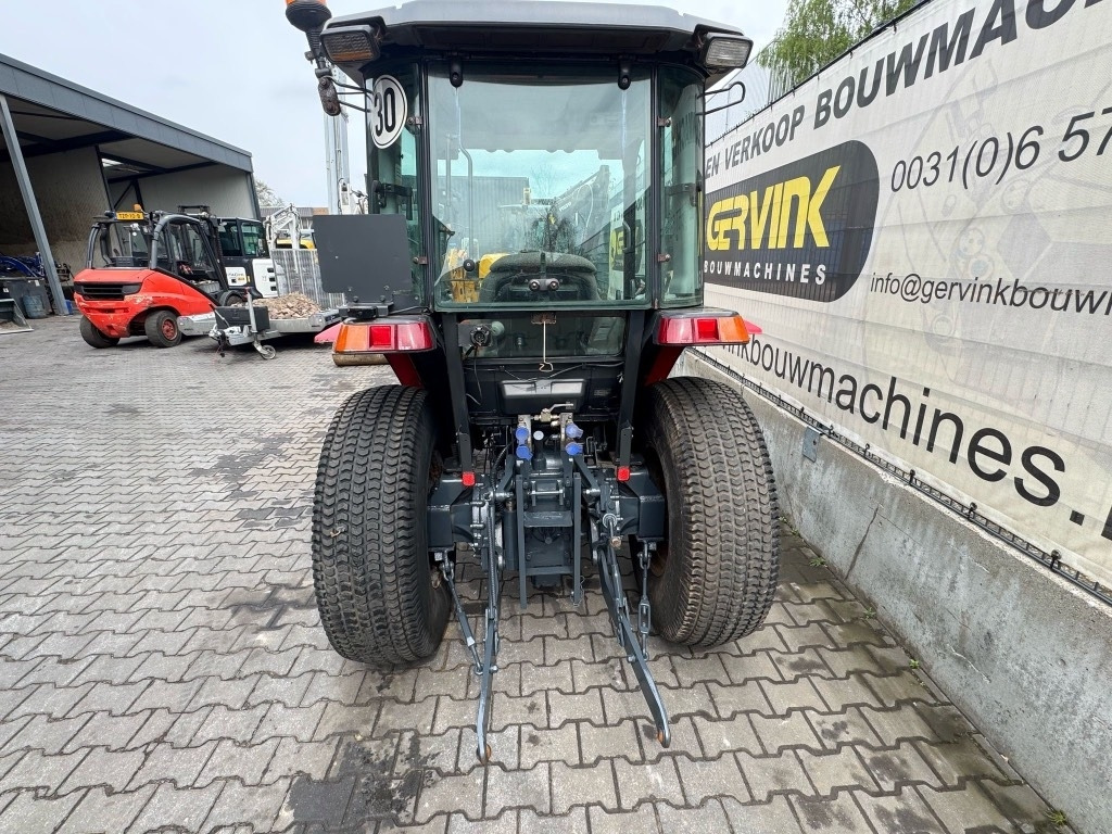Farm tractor Massey Ferguson 1547