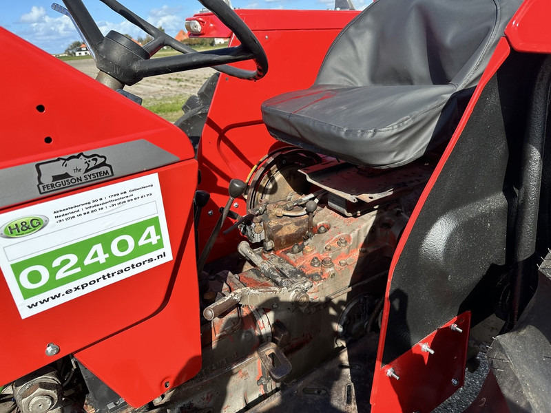 Farm tractor Massey Ferguson 165