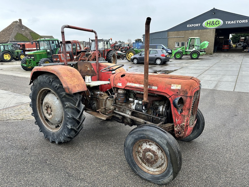 Farm tractor Massey Ferguson 35