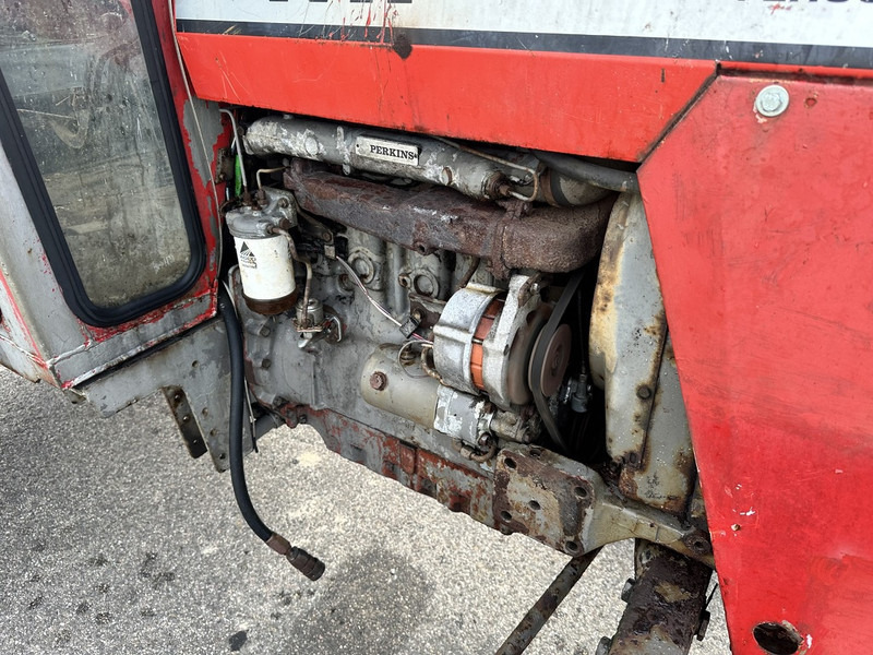 Farm tractor Massey Ferguson 575