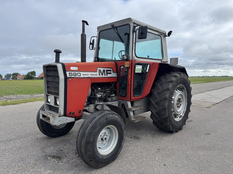Farm tractor Massey Ferguson 590