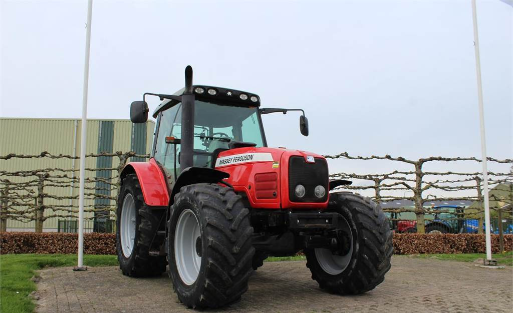 Farm tractor Massey Ferguson 6465