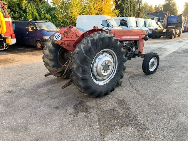 Farm tractor Massey Ferguson 65 / ebro