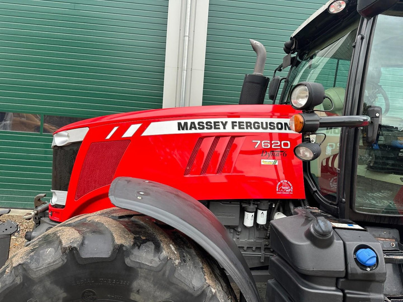 Farm tractor Massey Ferguson 7620 Dyna 6