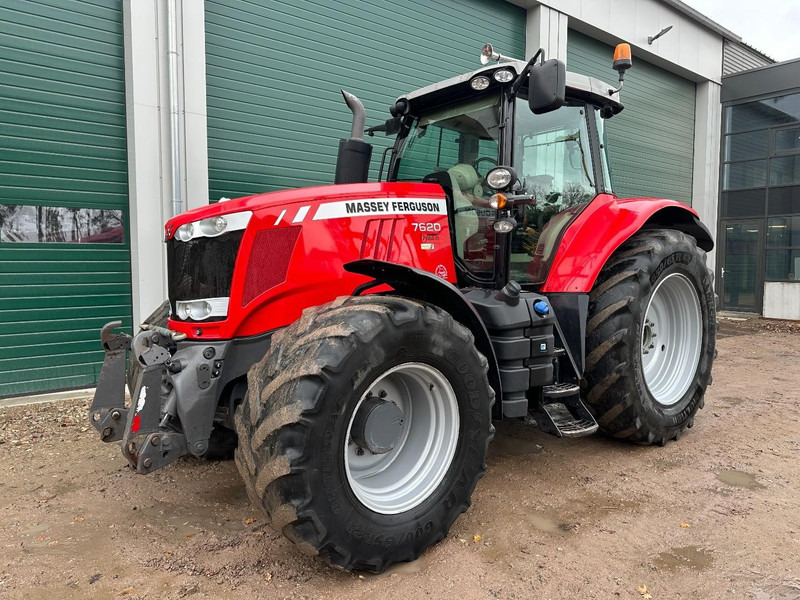 Farm tractor Massey Ferguson 7620 Dyna 6