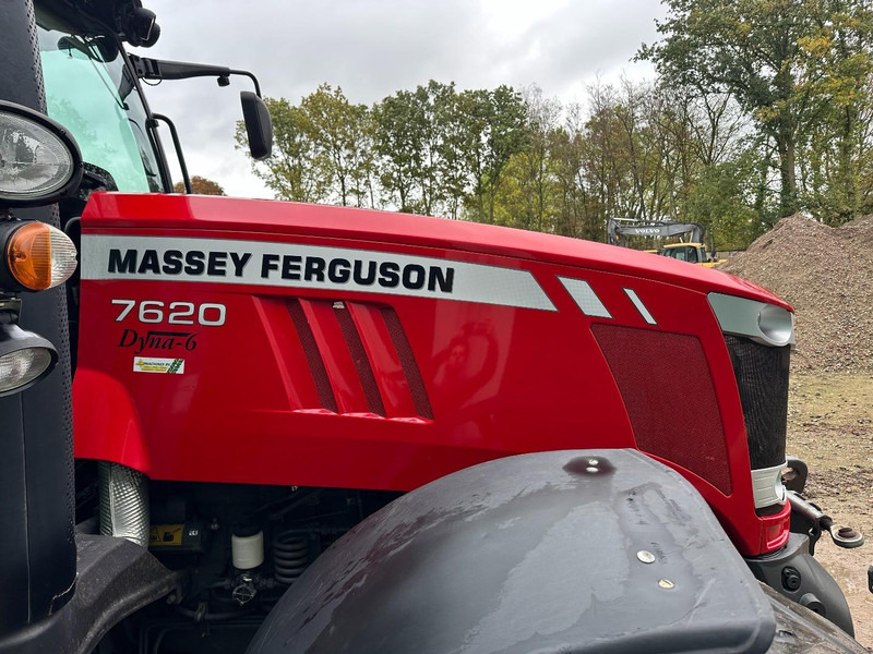 Farm tractor Massey Ferguson 7620 Dyna 6