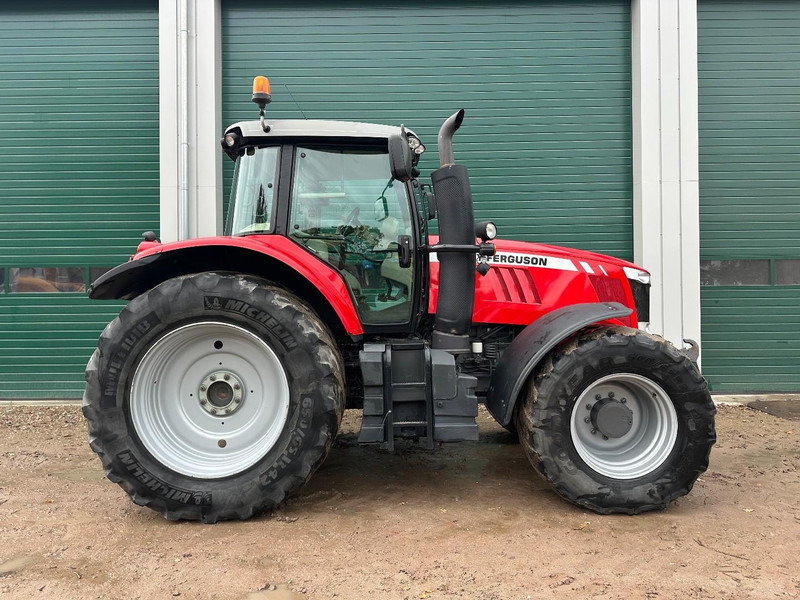 Farm tractor Massey Ferguson 7620 Dyna 6