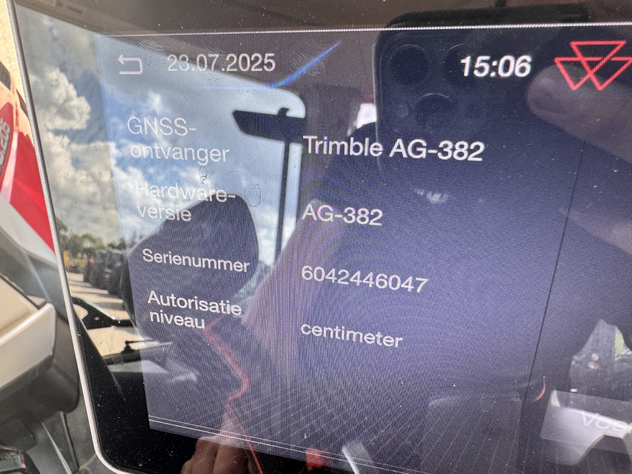 Farm tractor Massey Ferguson 8s.205 Dyna7 Exclusive