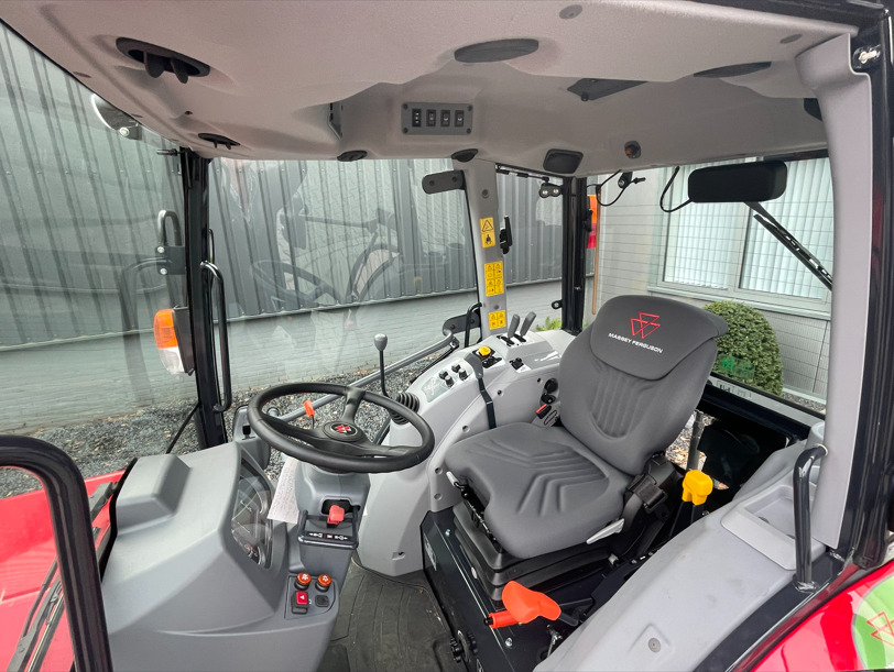 Farm tractor Massey Ferguson e1700 HC