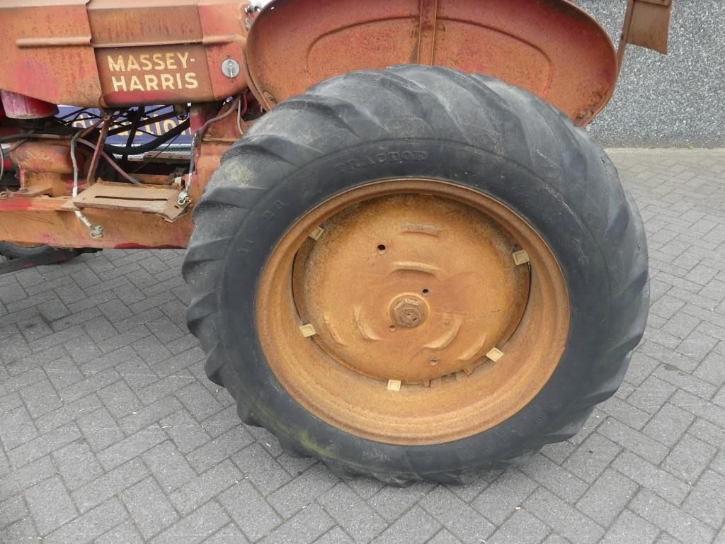 Farm tractor Massey Harris 30K