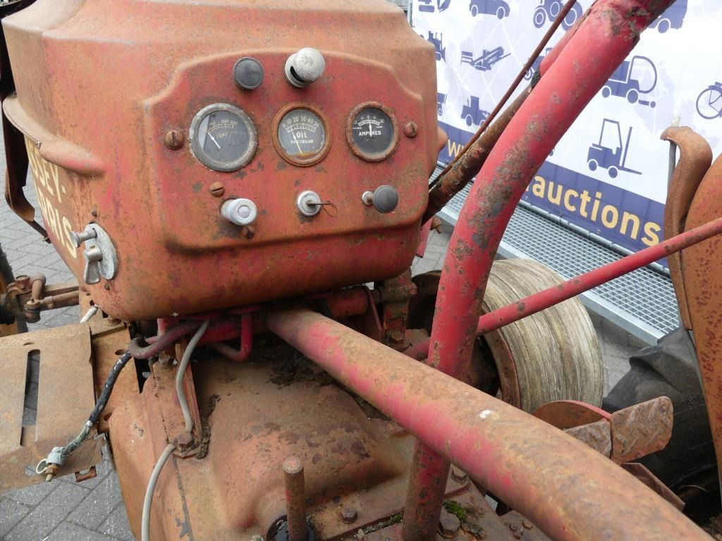 Farm tractor Massey Harris 30K