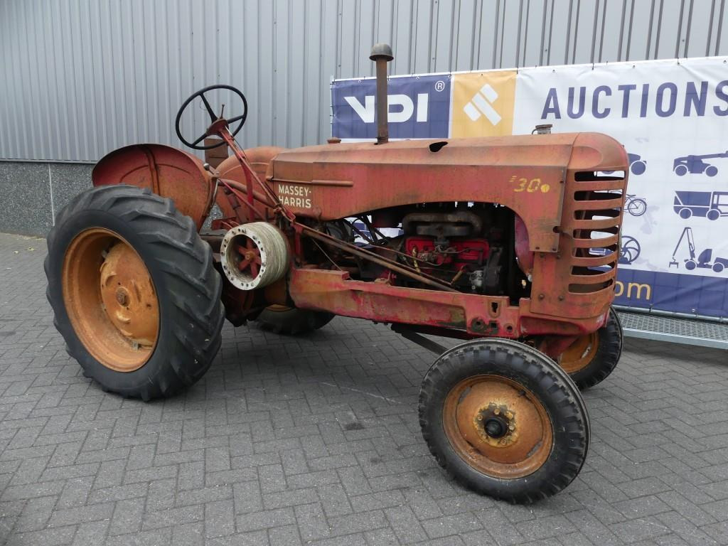 Farm tractor Massey Harris 30K