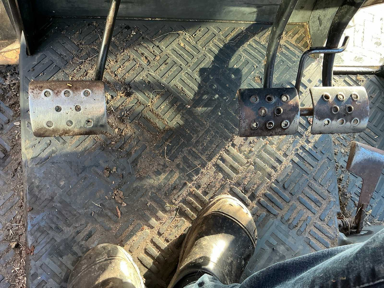 Farm tractor Massey ferguson 3085