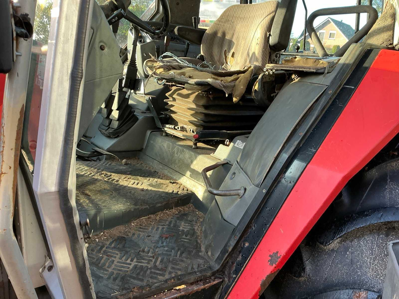 Farm tractor Massey ferguson 3085