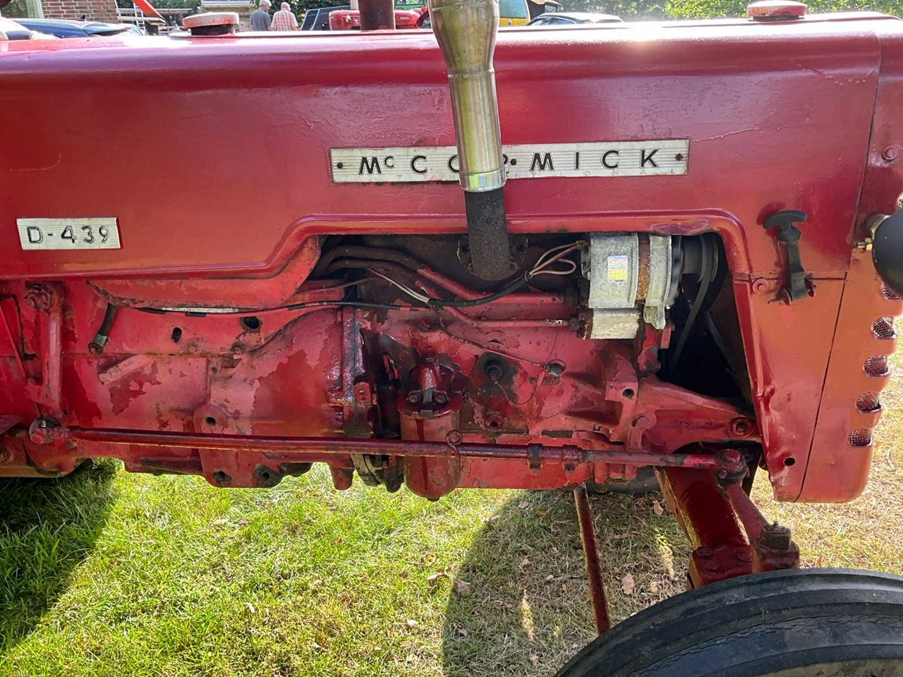Farm tractor McCormick D-432