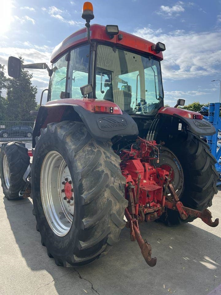 Farm tractor McCormick MTX135