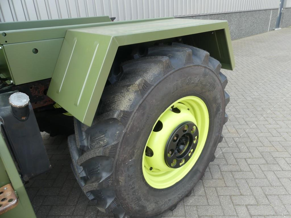 Farm tractor Mercedes Benz MB Trac 1000