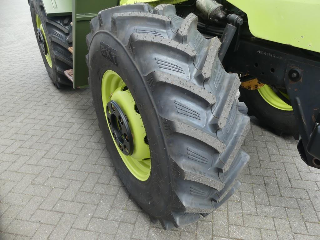 Farm tractor Mercedes Benz MB Trac 1000