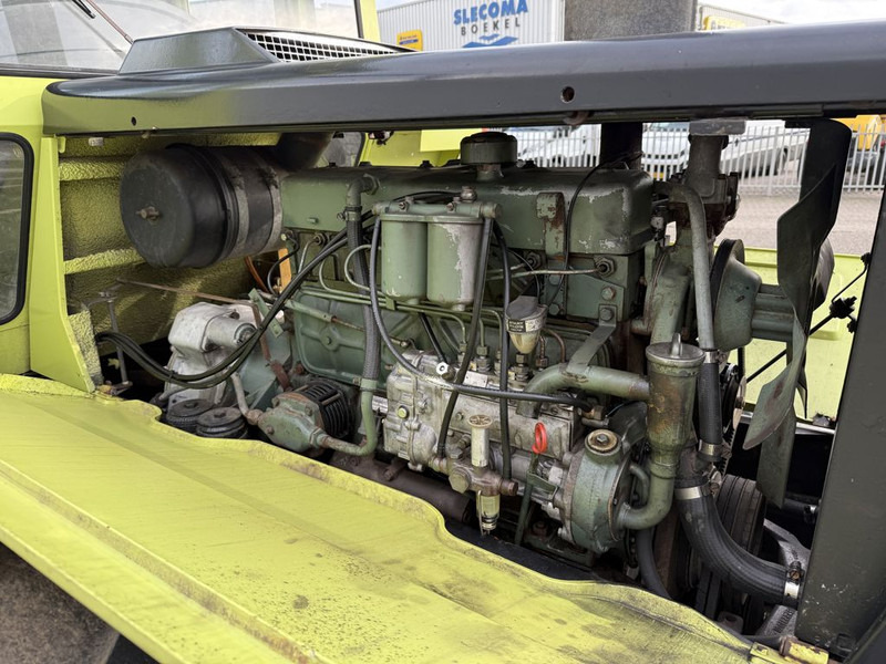 Farm tractor Mercedes-Benz MB-Trac 1300 / KLANTOPDRACHT