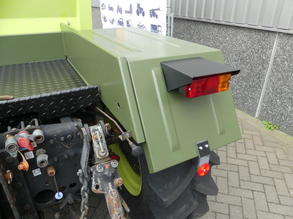 Farm tractor Mercedes Benz MB Trac 700