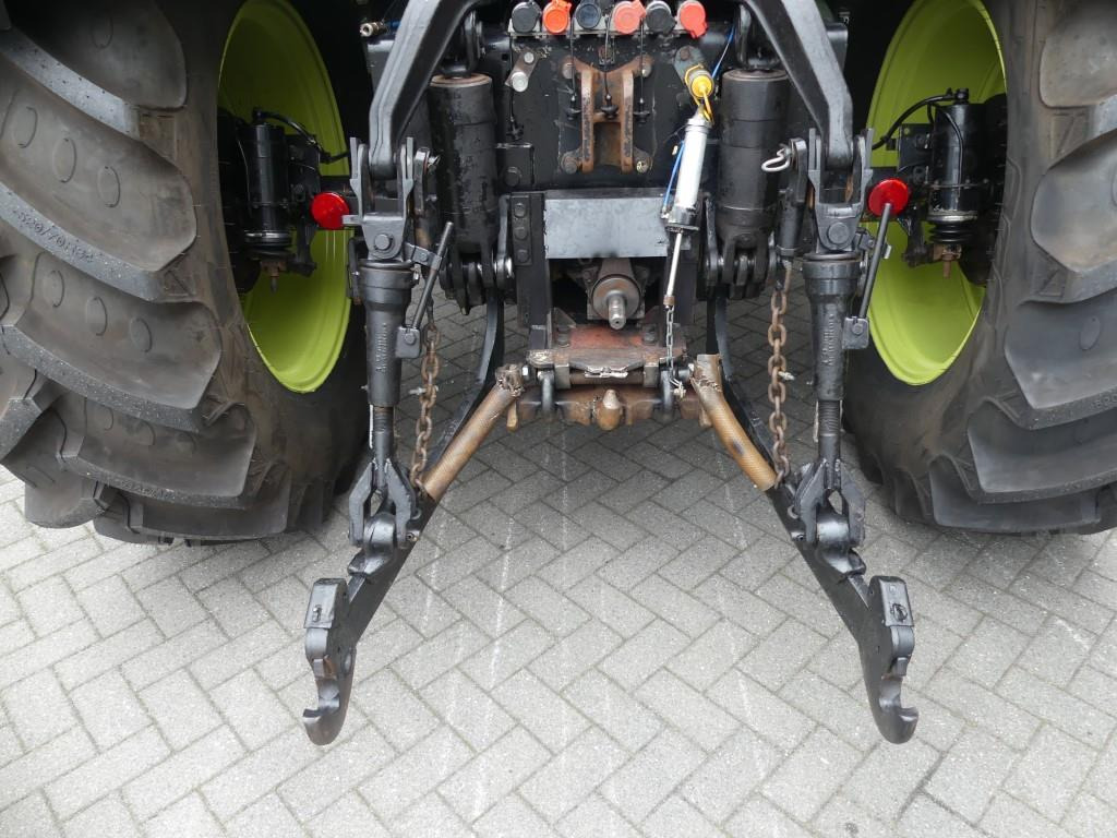 Farm tractor Mercedes-Benz MB trac 1600
