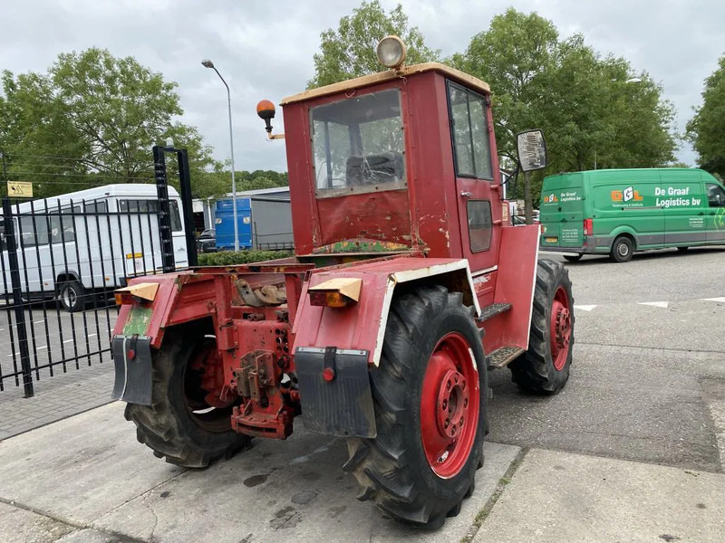 Farm tractor Mercedes-Benz TRAC