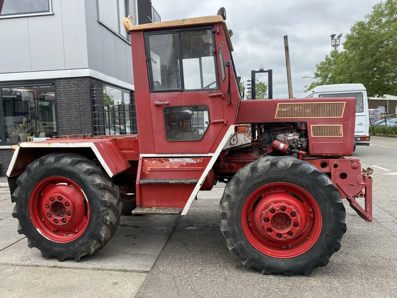 Farm tractor Mercedes-Benz TRAC