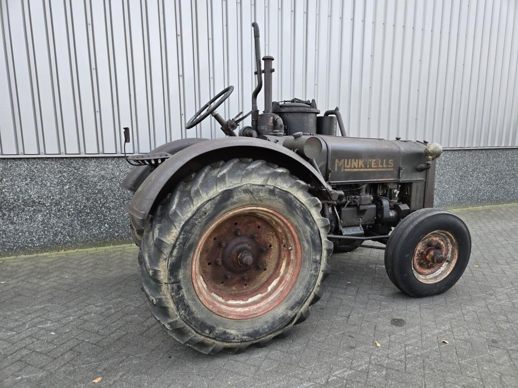 Farm tractor Munktells GBMV-1