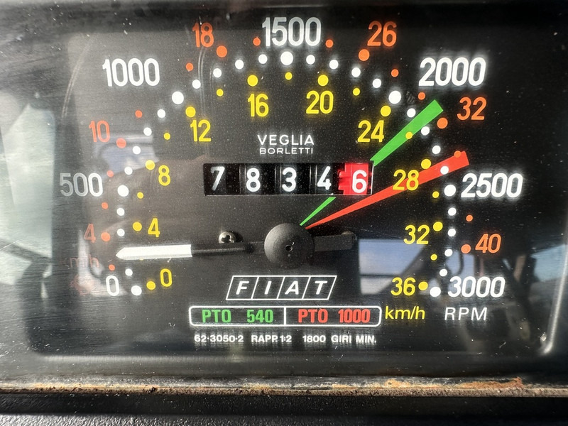 Farm tractor New Holland 100-90 DT