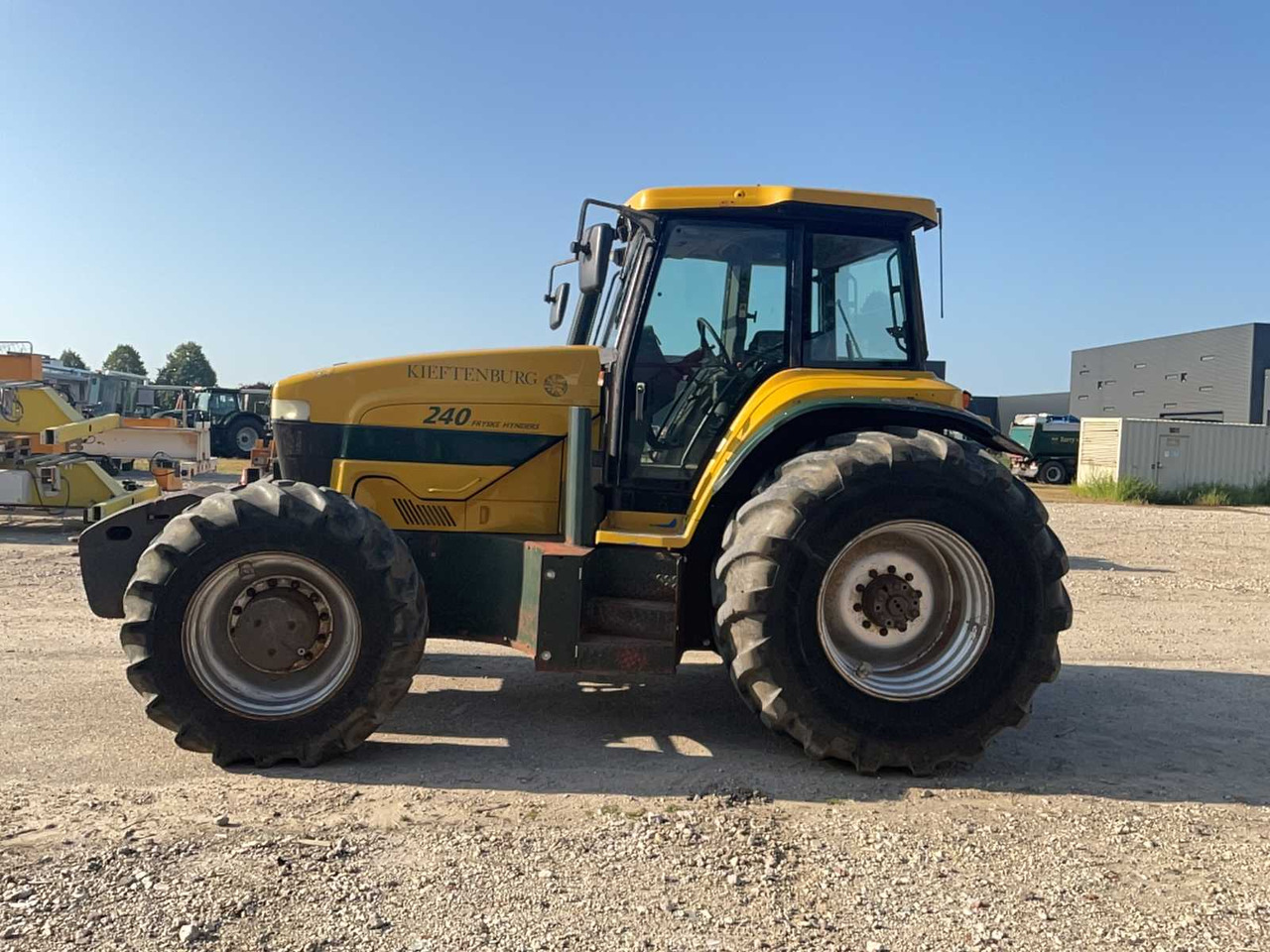 Farm tractor New Holland 8970