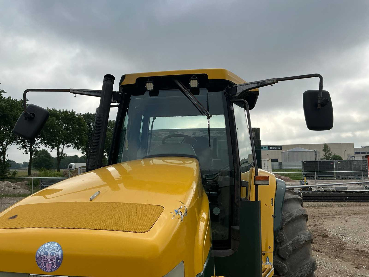 Farm tractor New Holland 8970