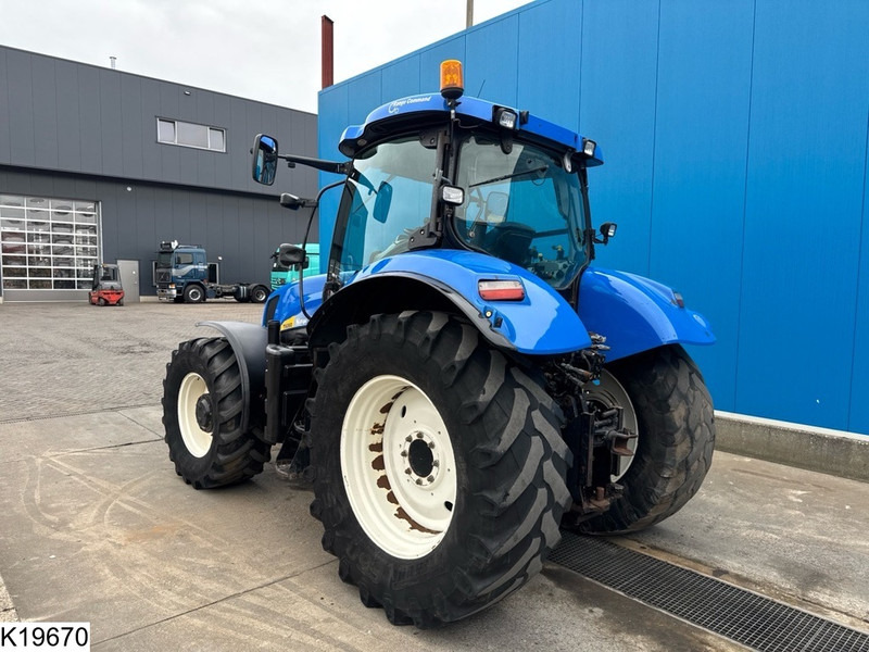 Farm tractor New Holland T6080