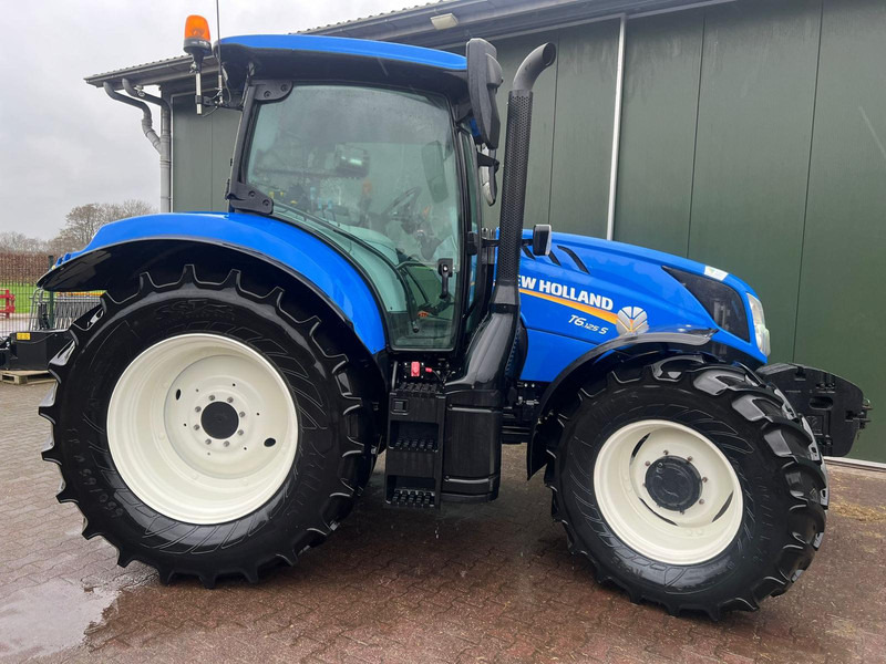 Farm tractor New Holland T6.125S T6.125S