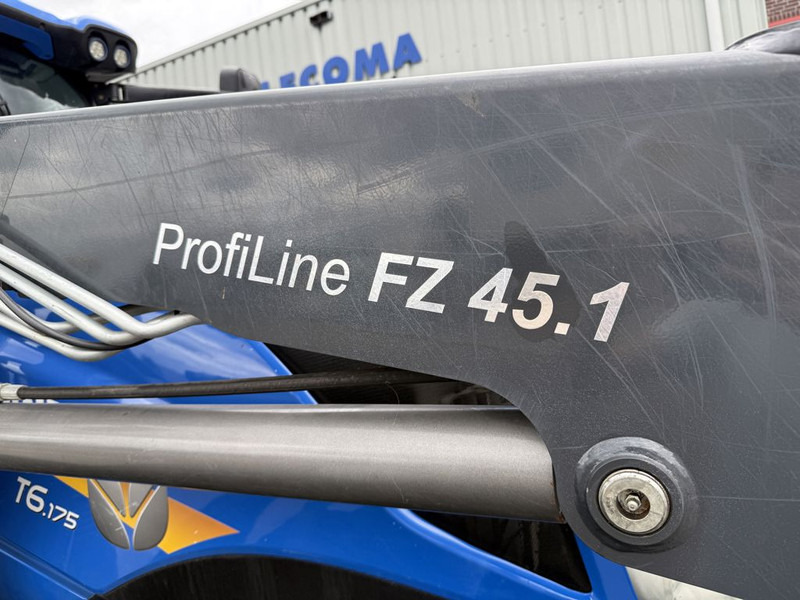 Farm tractor New Holland T6.175 AC T4B