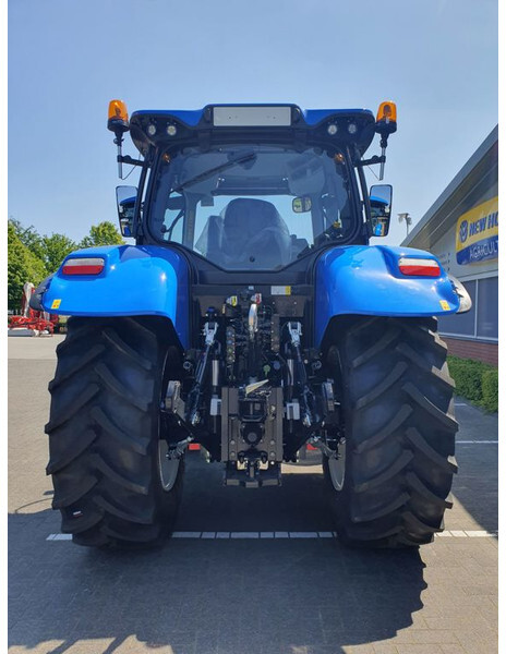 Farm tractor New Holland T6.180 DC