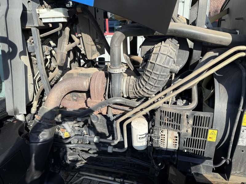 Farm tractor New Holland T7.185 Power Command