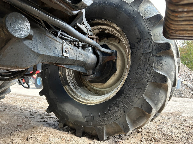 Farm tractor New Holland T7.235 Power Command