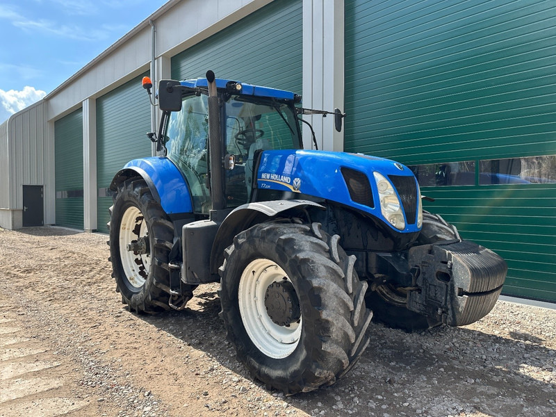 Farm tractor New Holland T7.235 Power Command
