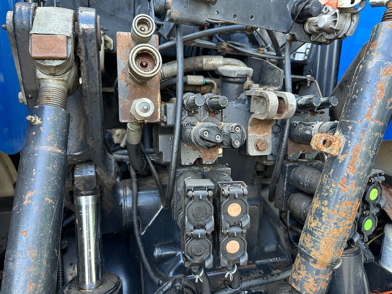 Farm tractor New Holland T7.250 Power Command